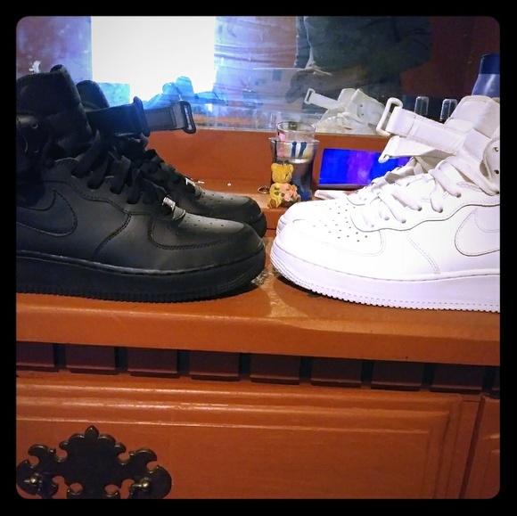 2 pair of Air Force's - Picture 1 of 3